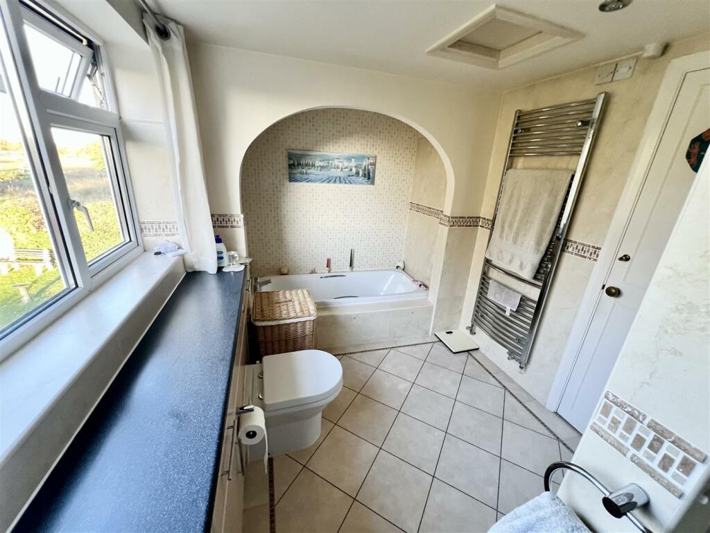 Additional property image - Creynolds Lane, Cheswick Green, Solihull