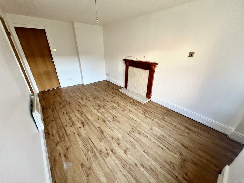 Additional property image - Rea Valley Drive, Northfield, Birmingham