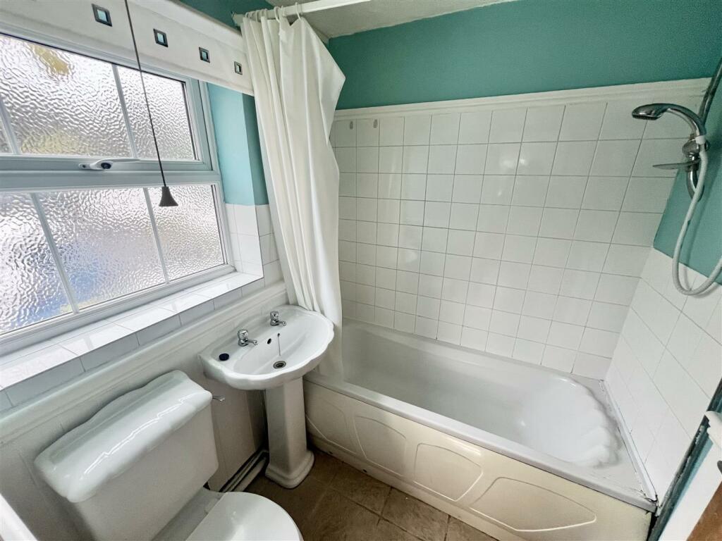 Additional property image - Rea Valley Drive, Northfield, Birmingham