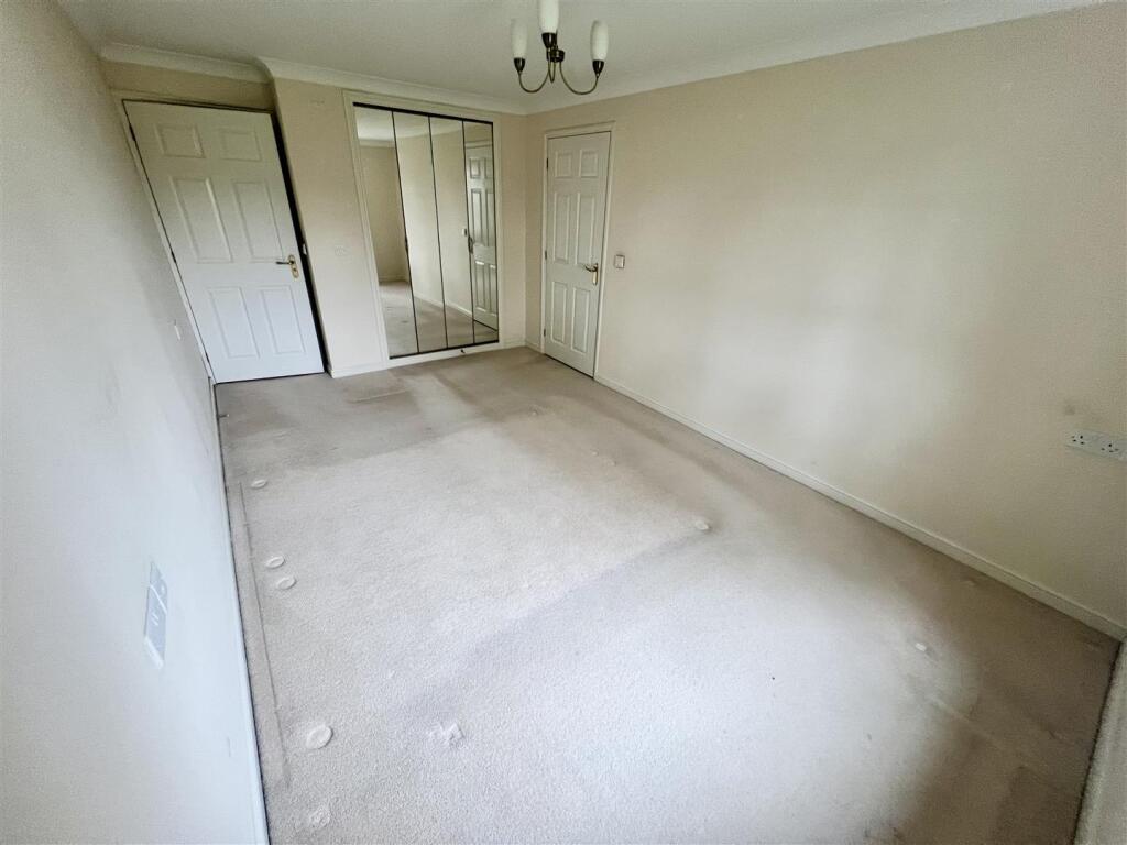 Additional property image - Stratford Road, Hall Green, Birmingham