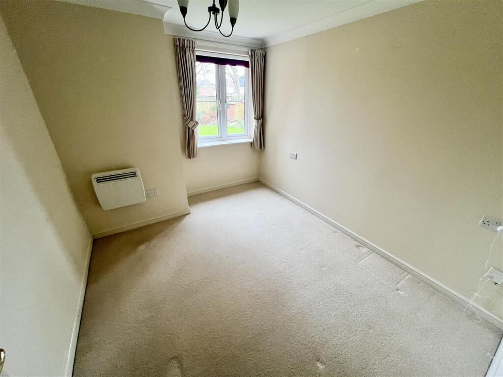 Additional property image - Stratford Road, Hall Green, Birmingham