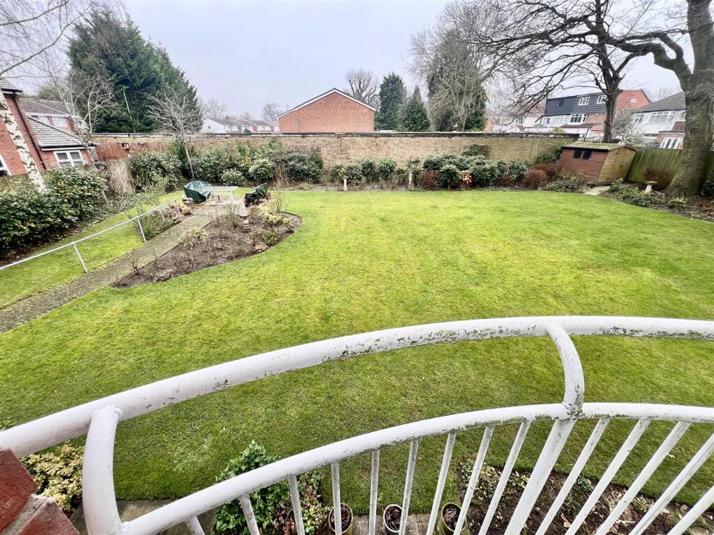 Additional property image - Stratford Road, Hall Green, Birmingham