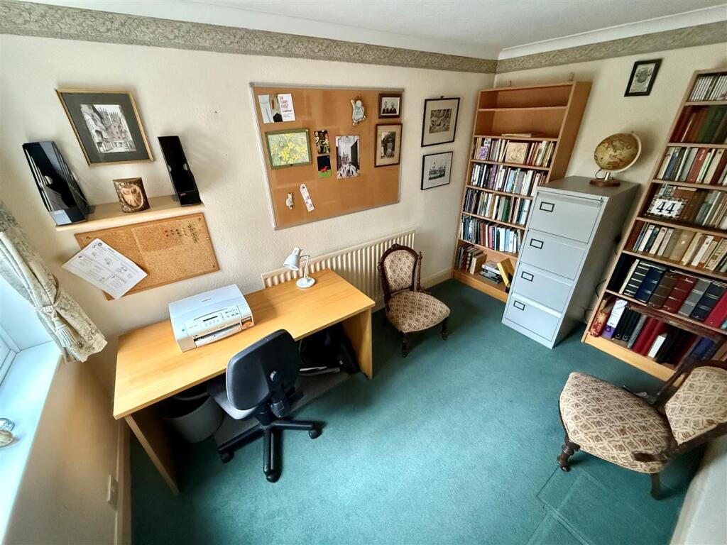 Additional property image - Hazeloak Road, Shirley, Solihull