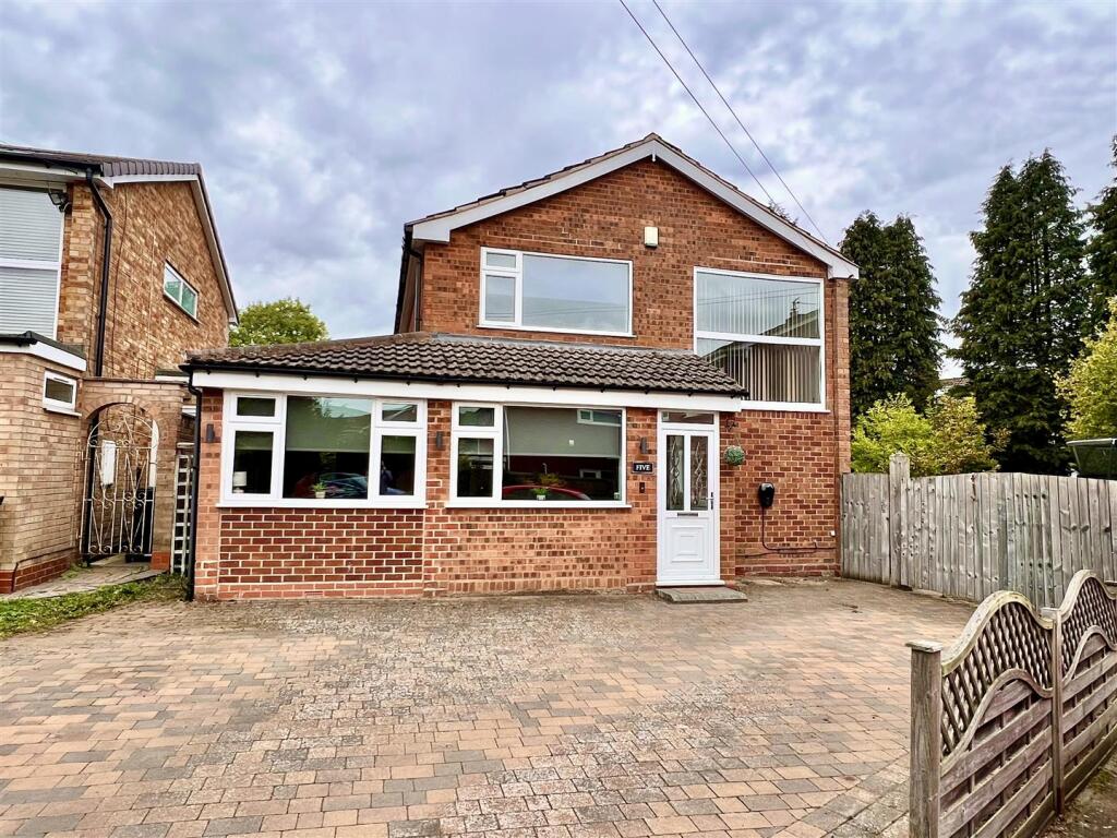 Main image of property: Cambria Close, Shirley, Solihull