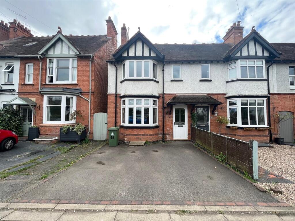 Main image of property: Evesham Road, Stratford-Upon-Avon, Warwickshire
