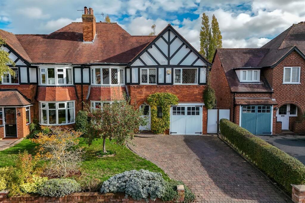 Main image of property: Thornby Avenue, Solihull