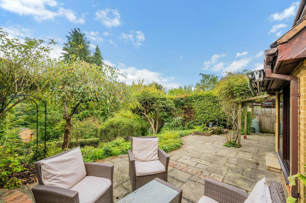 Additional property image - Westhall Road, Warlingham, CR6 9BH