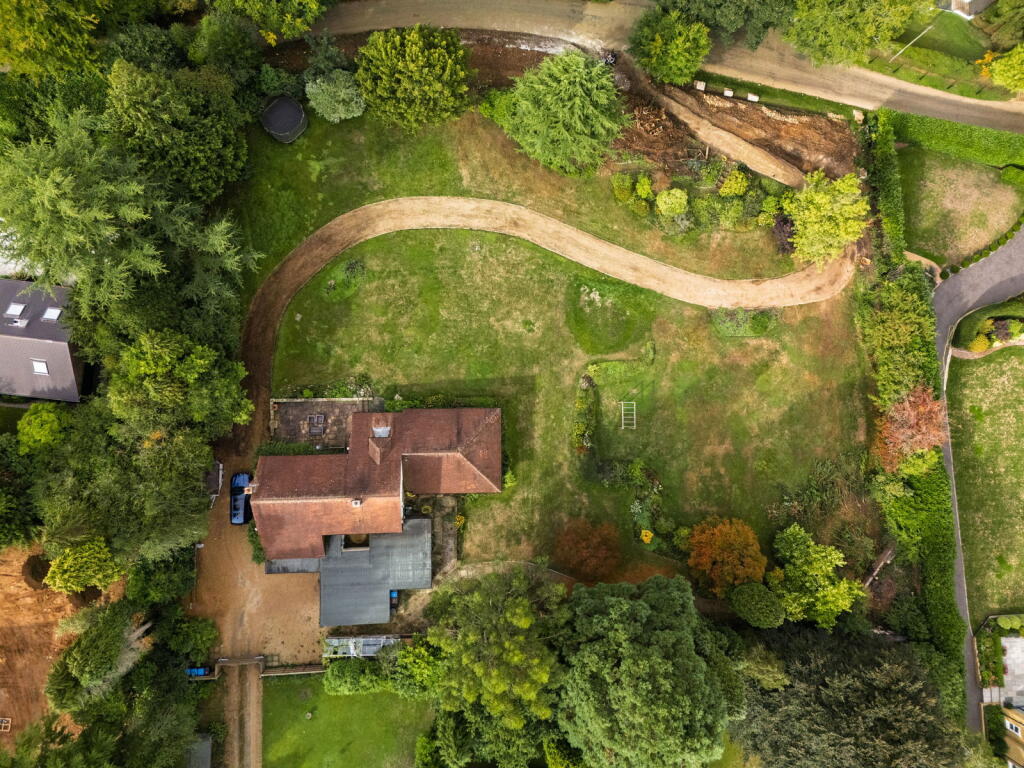 Main image of property: Station Road, Woldingham, Caterham, CR3 7DA