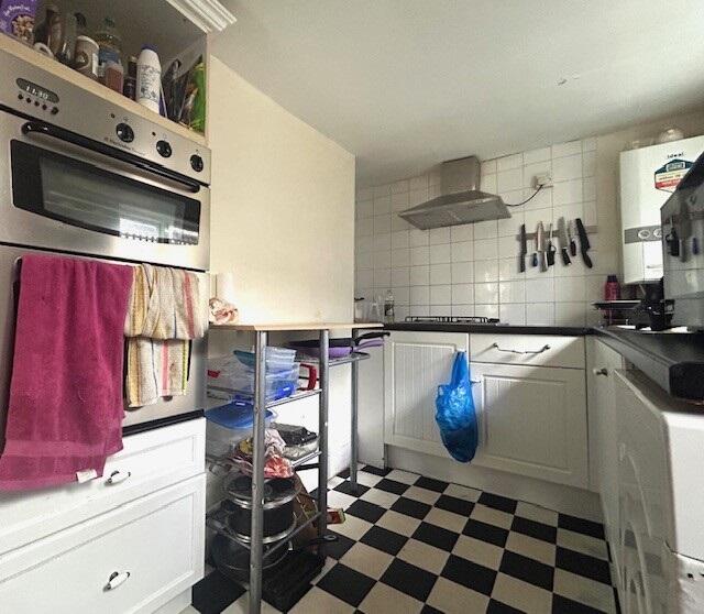 Additional property image - Cobden Road, Worthing, BN11
