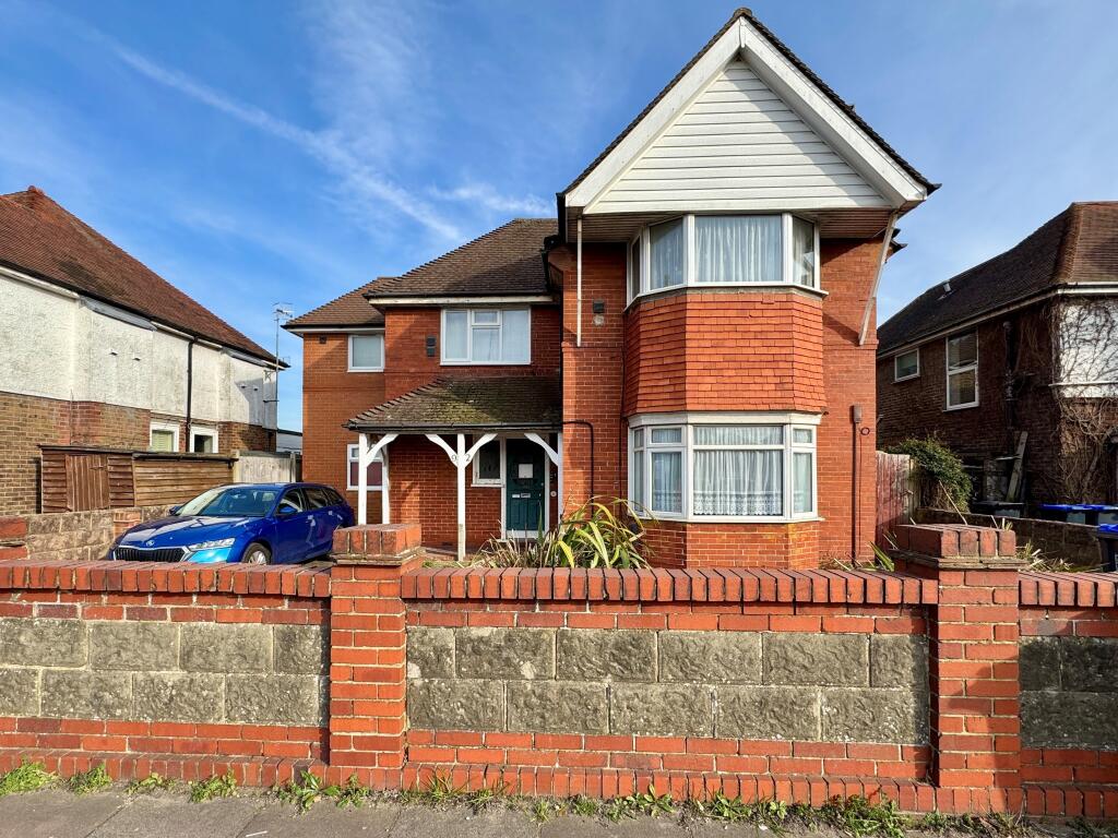 Main image of property: Broadwater Road, Worthing, BN11
