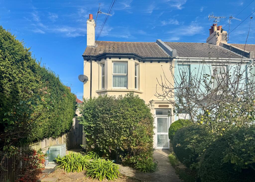 Main image of property: Northcourt Road, Worthing, BN14