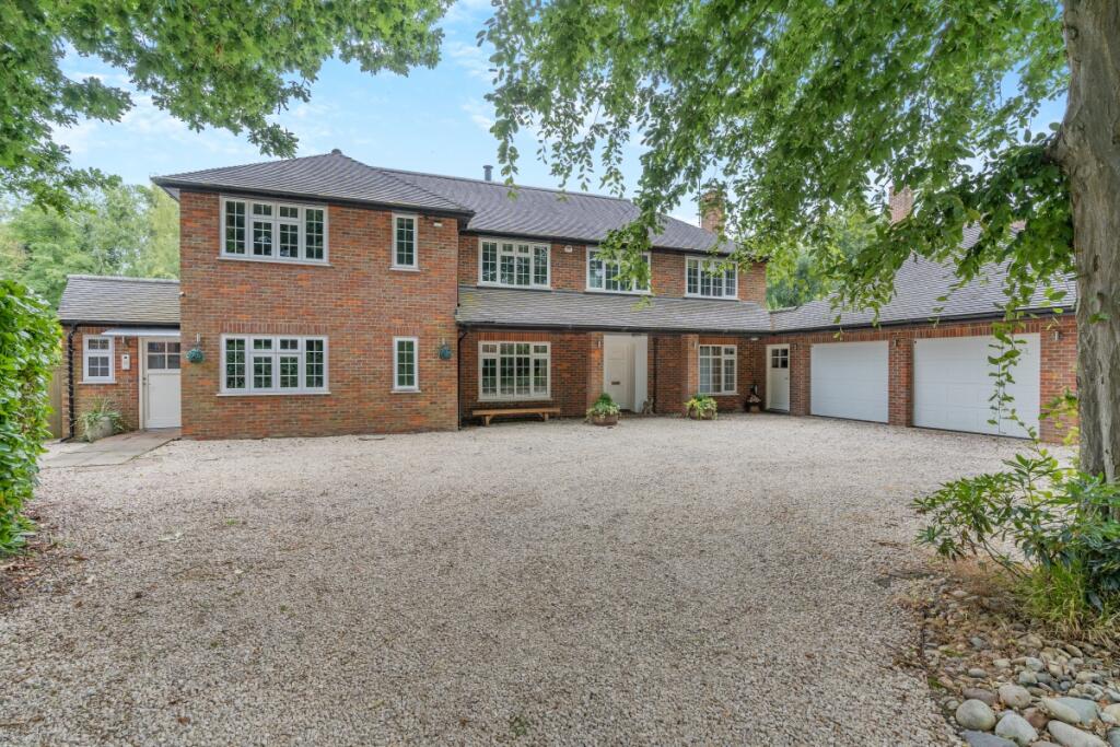Main image of property: Doggetts Wood Lane Chalfont St Giles HP8