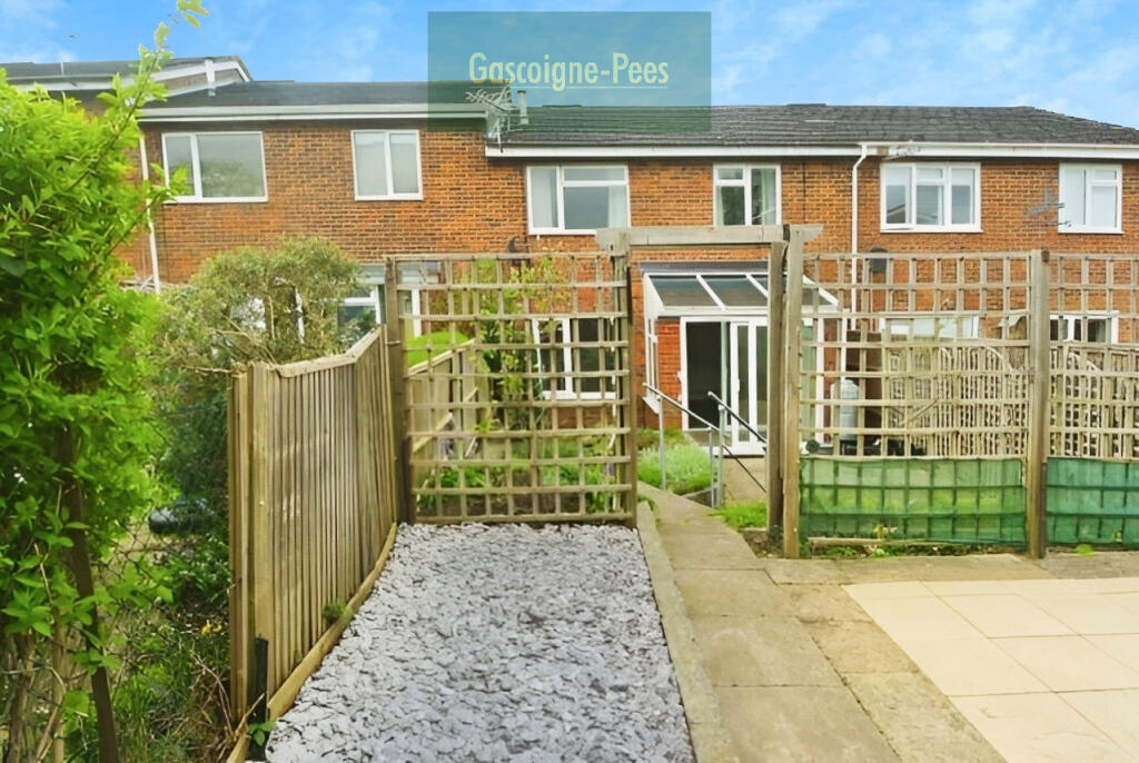 Main image of property: Addlestone KT15