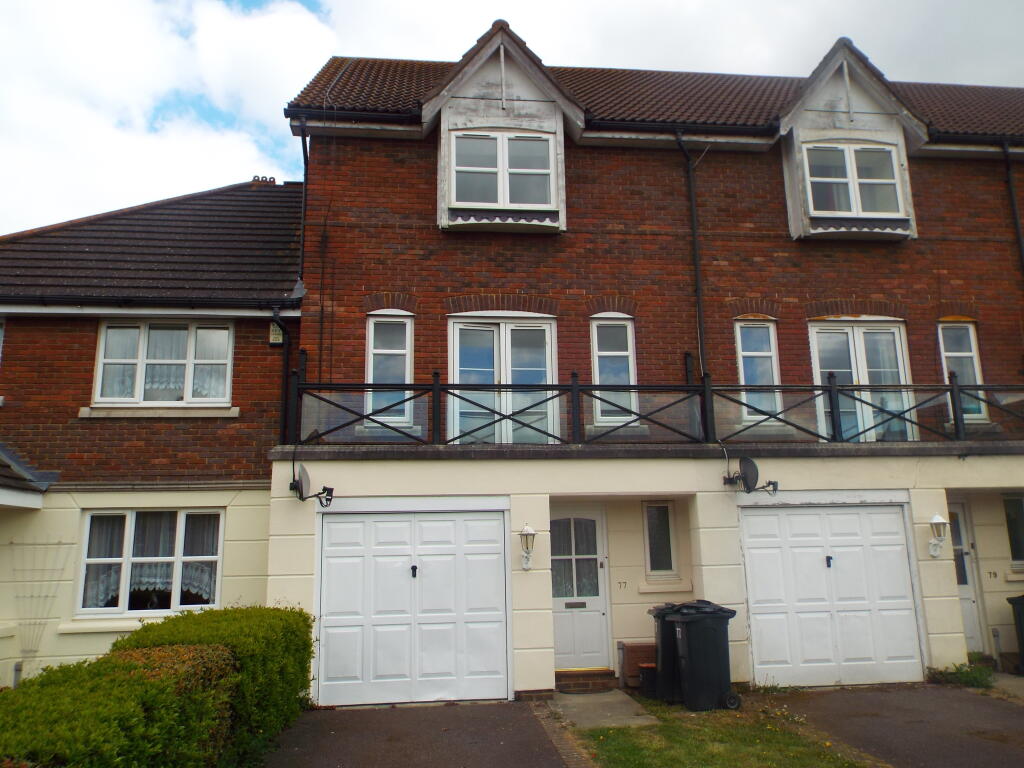3 bedroom house for rent in Mill Court, Ashford, TN24