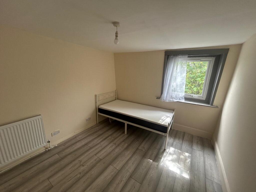 Main image of property: High Street, Ashford