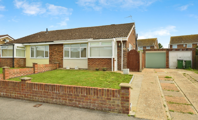Main image of property: Poplar Lane, Lydd