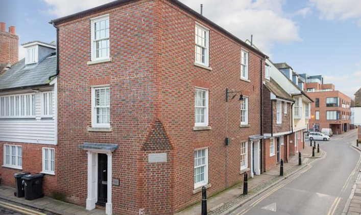 2 bedroom flat for rent in Heritage Court, Canterbury, CT1