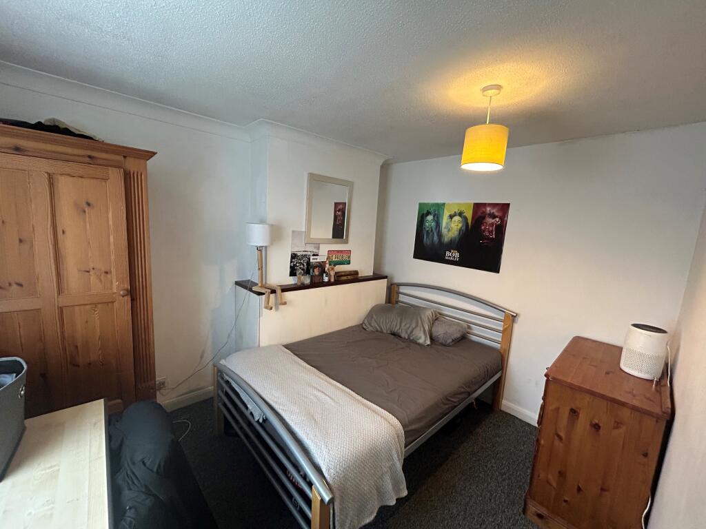 Additional property image - Verwood Close, Canterbury
