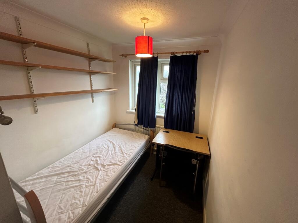 Additional property image - Verwood Close, Canterbury