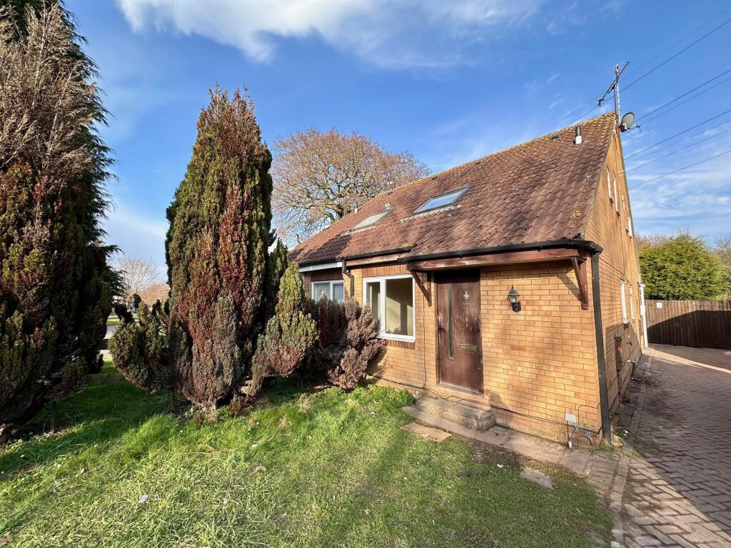 Main image of property: Fairway Road, Shepshed LE12 9HQ
