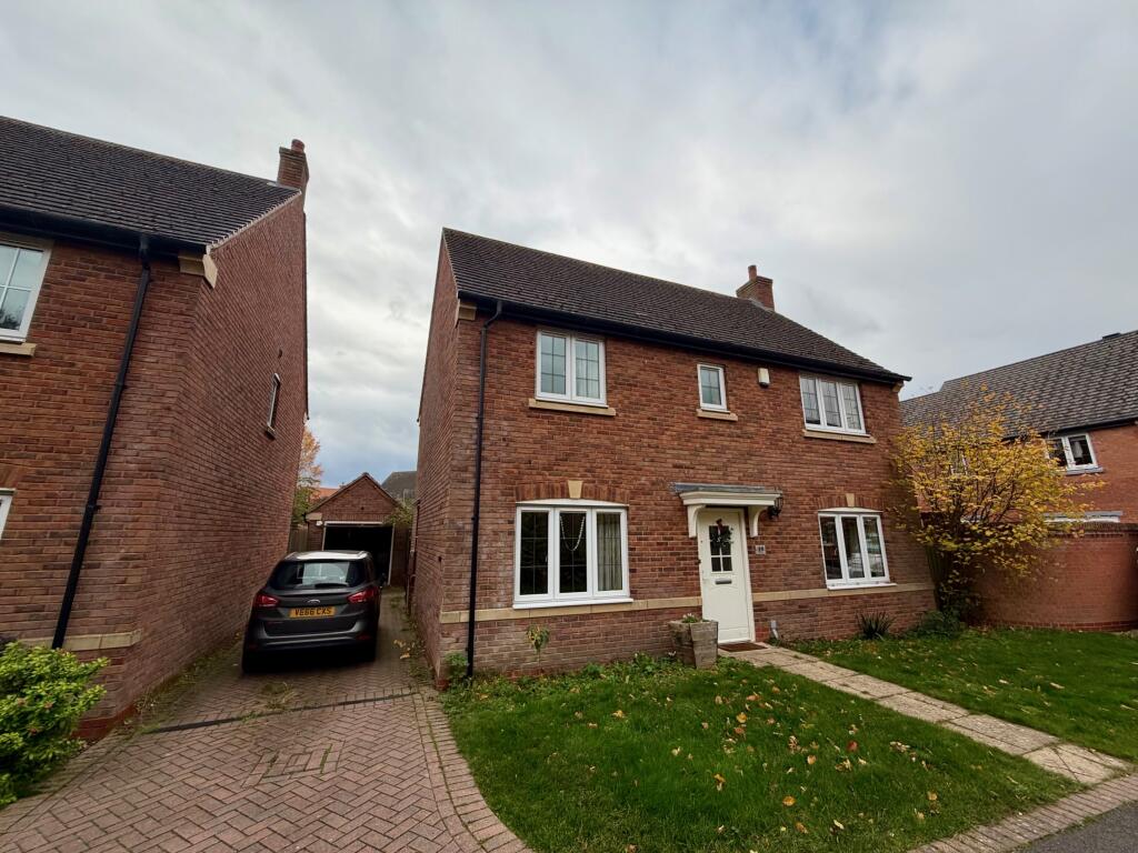 Main image of property: Vale Close, Loughborough, Leics, LE11 2GZ