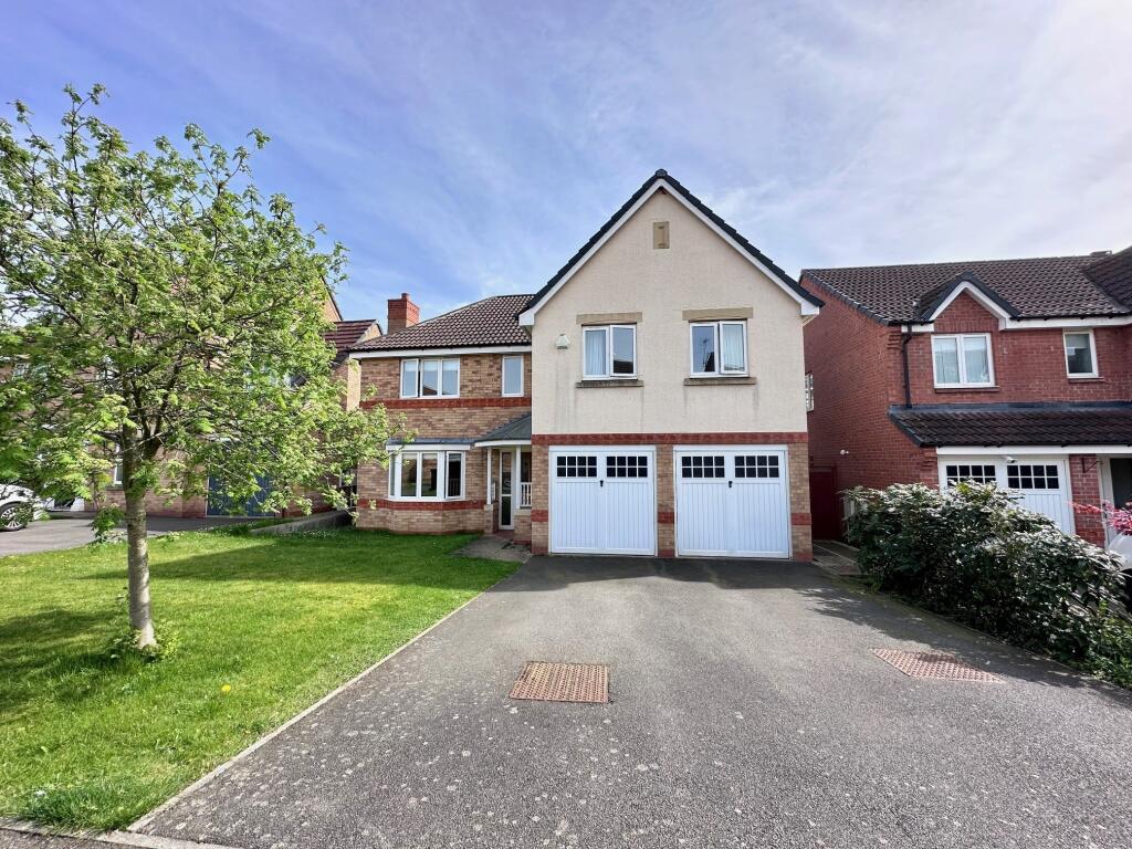 Main image of property: Calke Close, Loughborough, LE11 2UF
