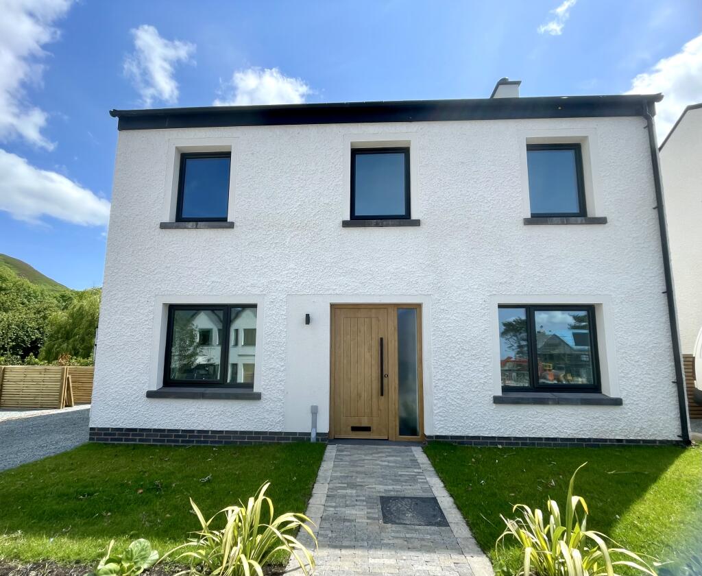 Main image of property: Y Bluen Goch, Glanyrafon Road, Dwygyfylchi, Conwy, LL34 6UD