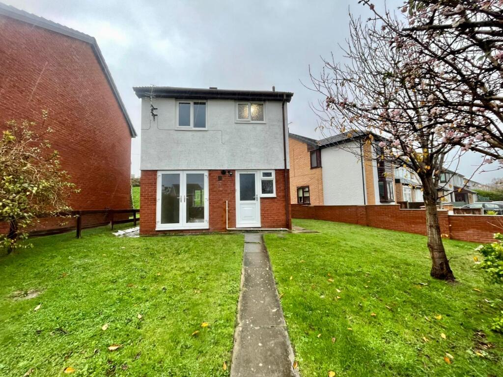 Main image of property: Traeth Melyn, Deganwy, LL31 9DP