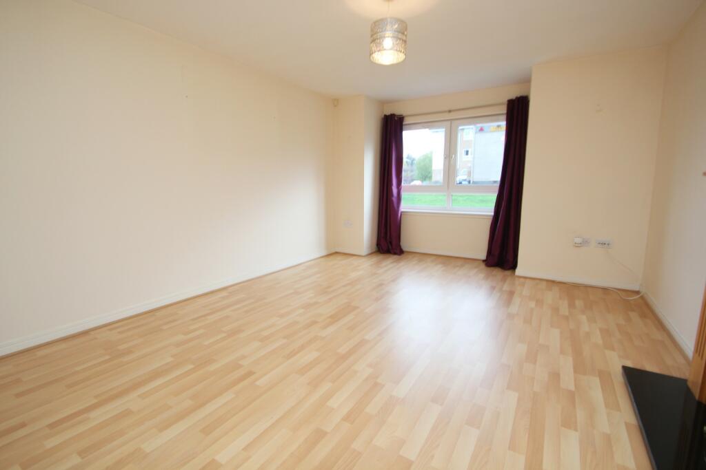 Flat to rent on Silverbanks Road, Cambuslang, G72