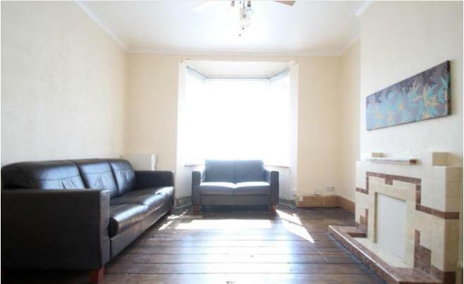 Main image of property: Waddon Road, Croydon CR0