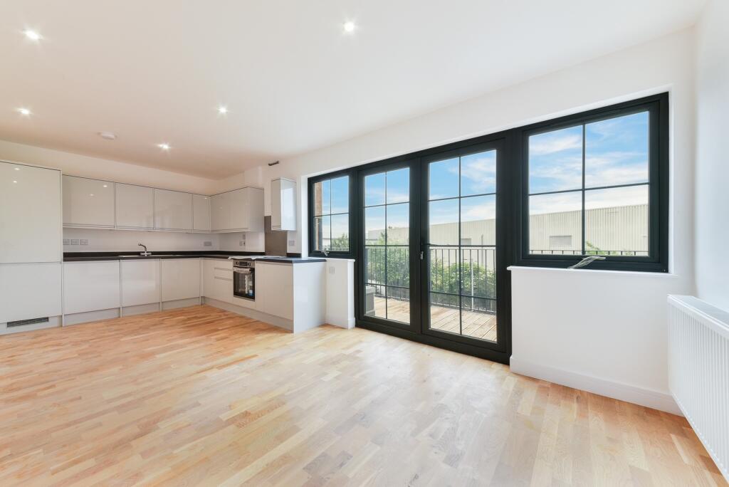 Main image of property: Courtyard Apartments, Stafford Road, CR0