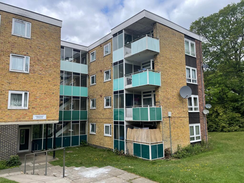 Main image of property: Linford Cresent, SO16