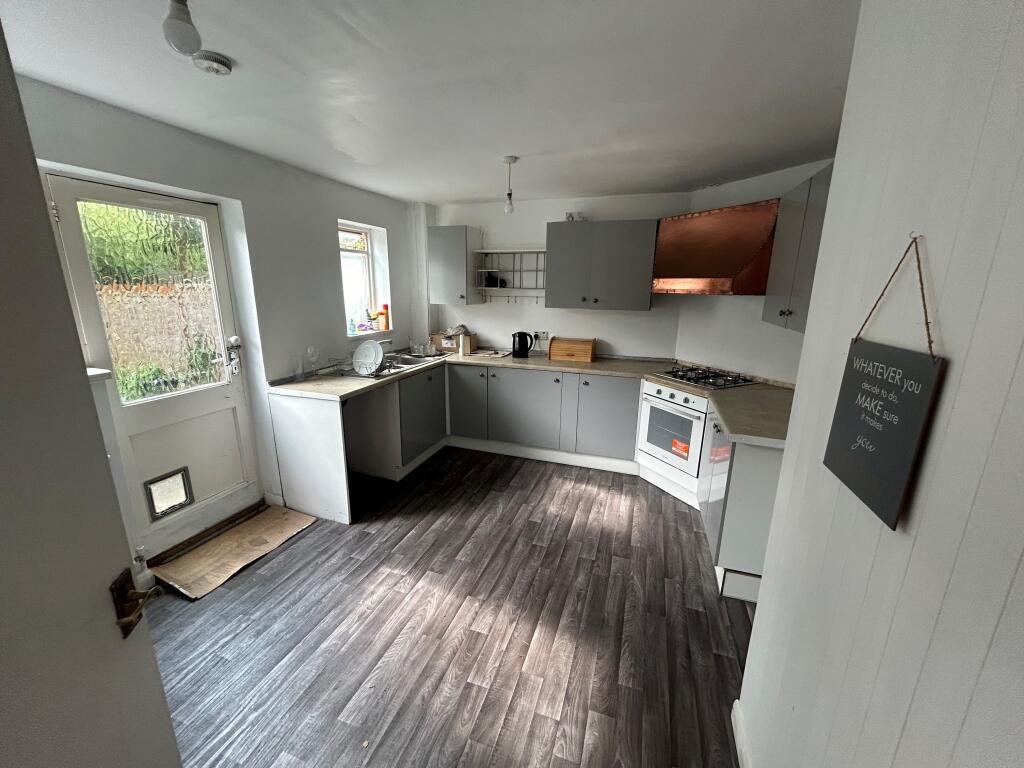 Main image of property: Kent road, SO17