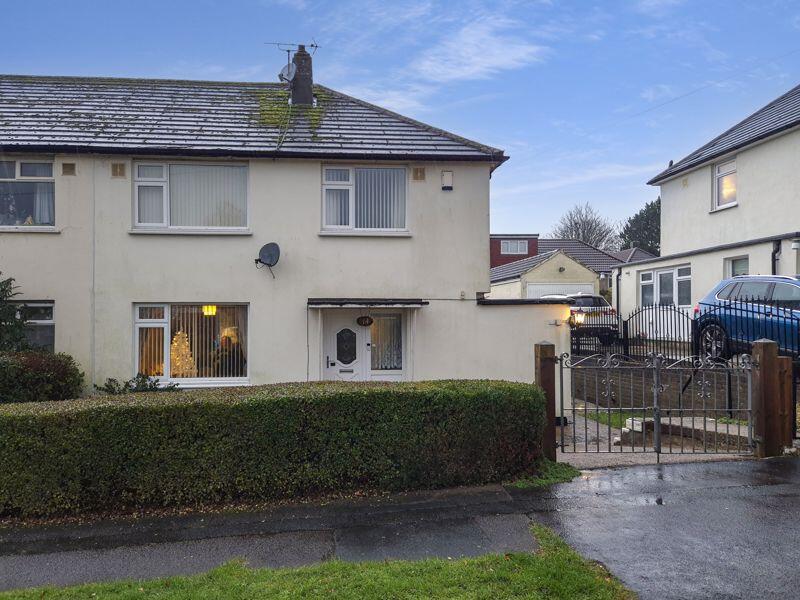 Main image of property: Parkstone Mount, Leeds