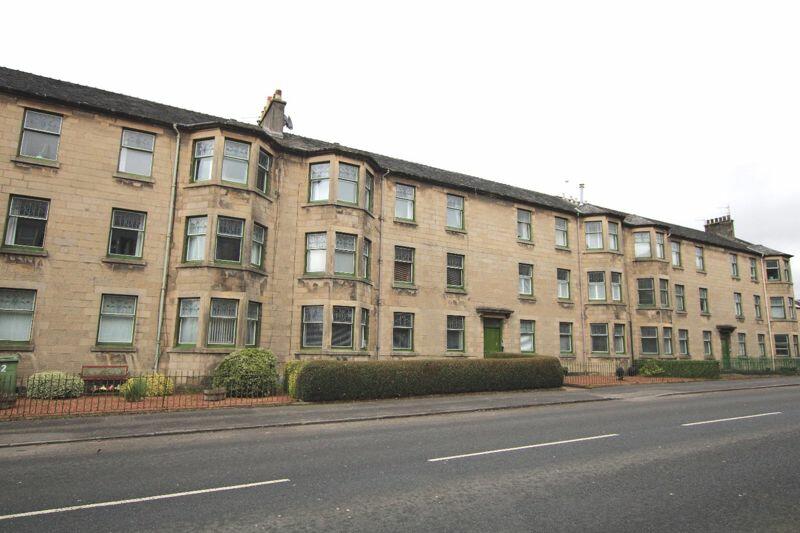 3 bedroom flat for sale in Glasgow Road, Dumbarton, G82