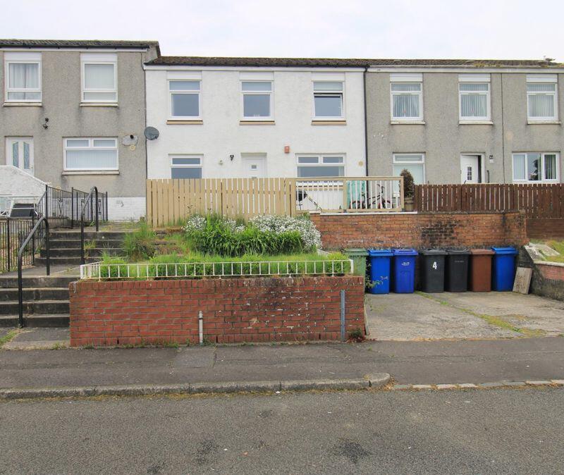 3 bedroom terraced house for sale in Perray Avenue, Dumbarton, G82