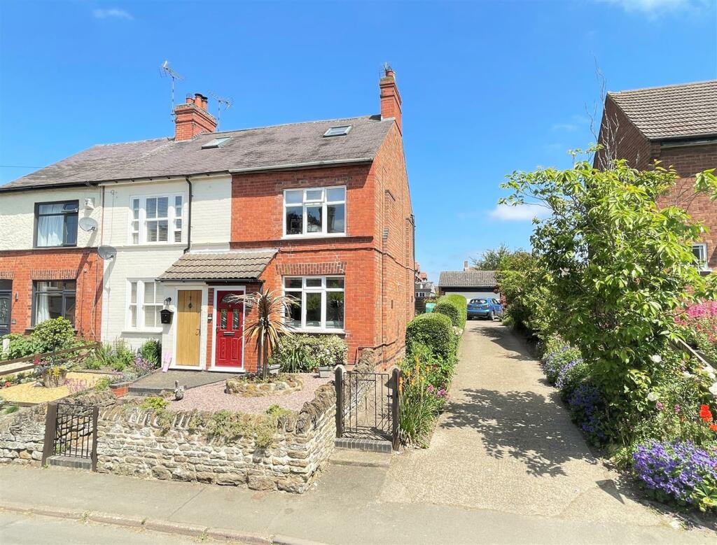Main image of property: Red Lion Street, Stathern