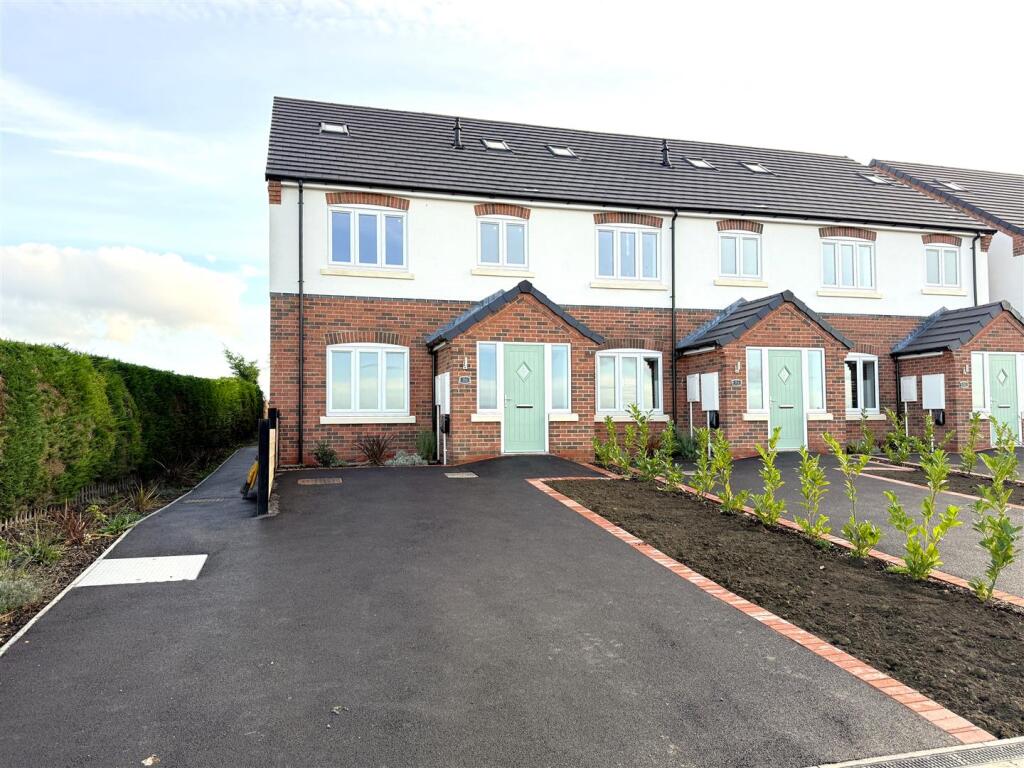 Main image of property: Main Road, Barnstone, Nottingham