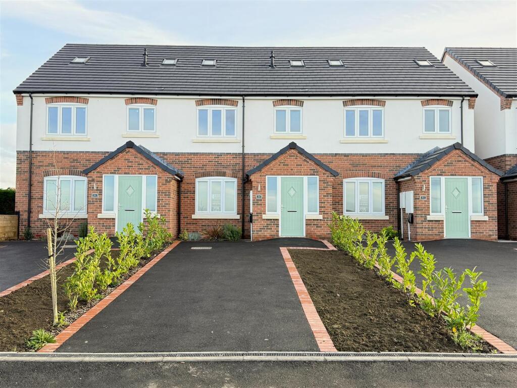 Main image of property: Main Road, Barnstone