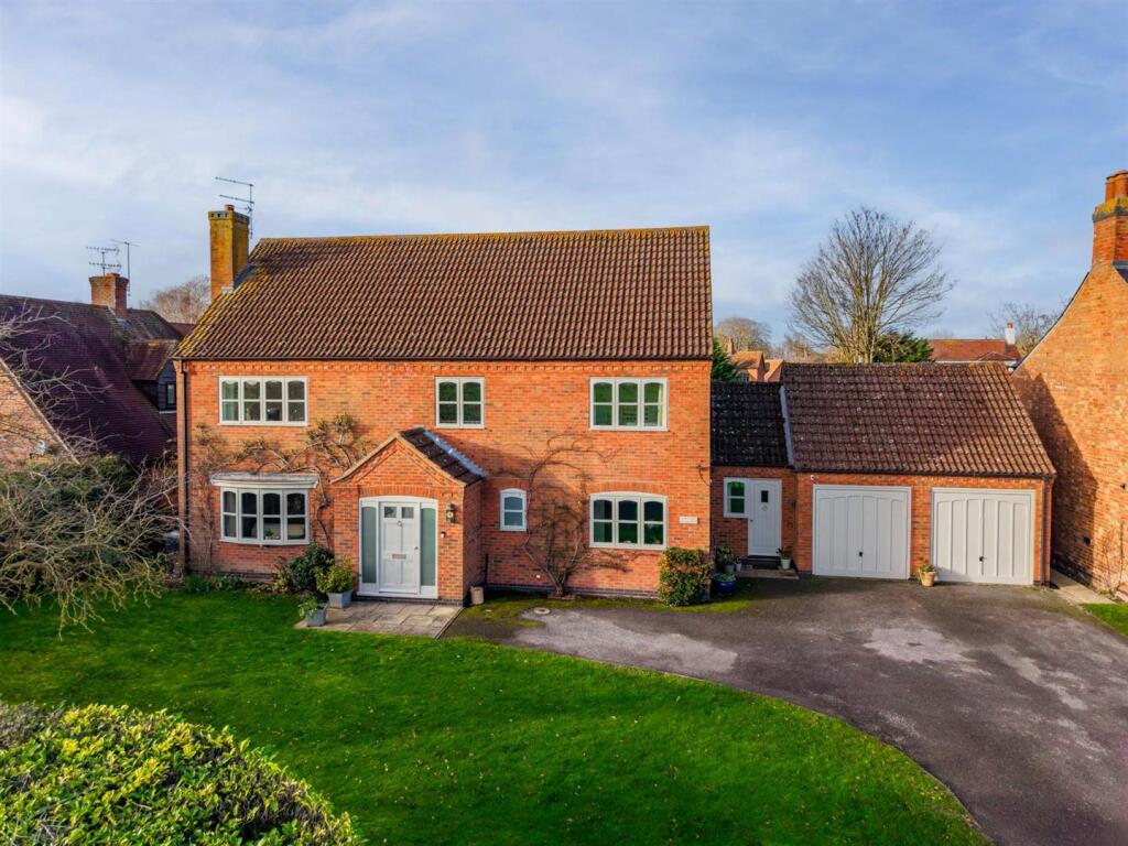 Main image of property: Aslockton Road, Scarrington