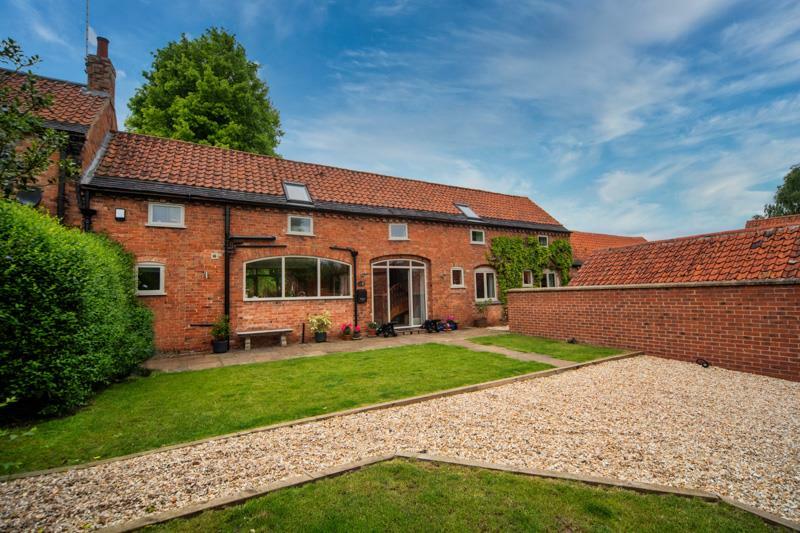 3 bedroom country house for sale in Norwell Road, Caunton, Newark, NG23
