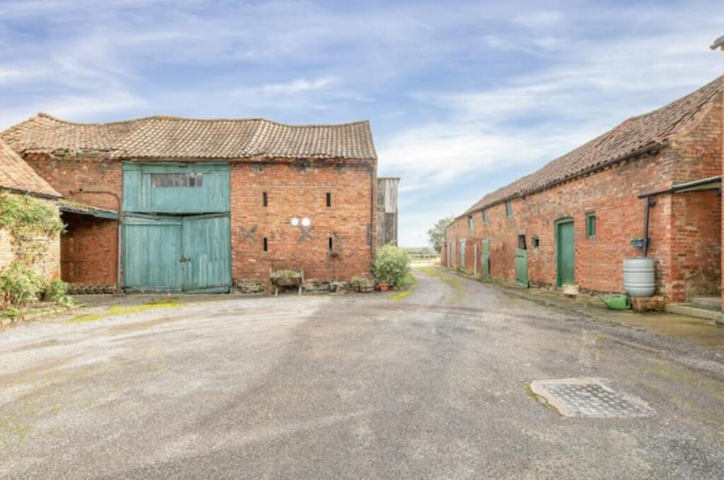 Main image of property: Main Street, Coddington, Newark