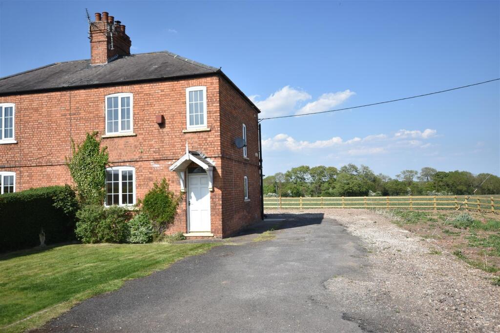 Main image of property: Ollerton Road, Caunton