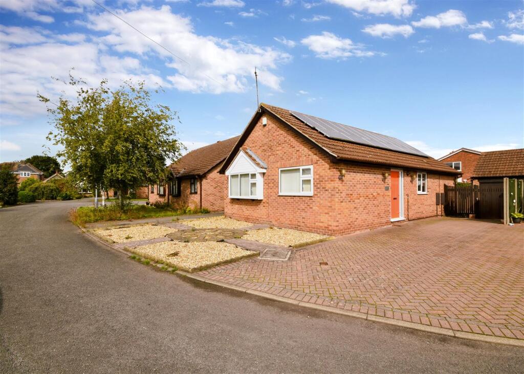 Main image of property: Fell Croft, Farndon, Newark
