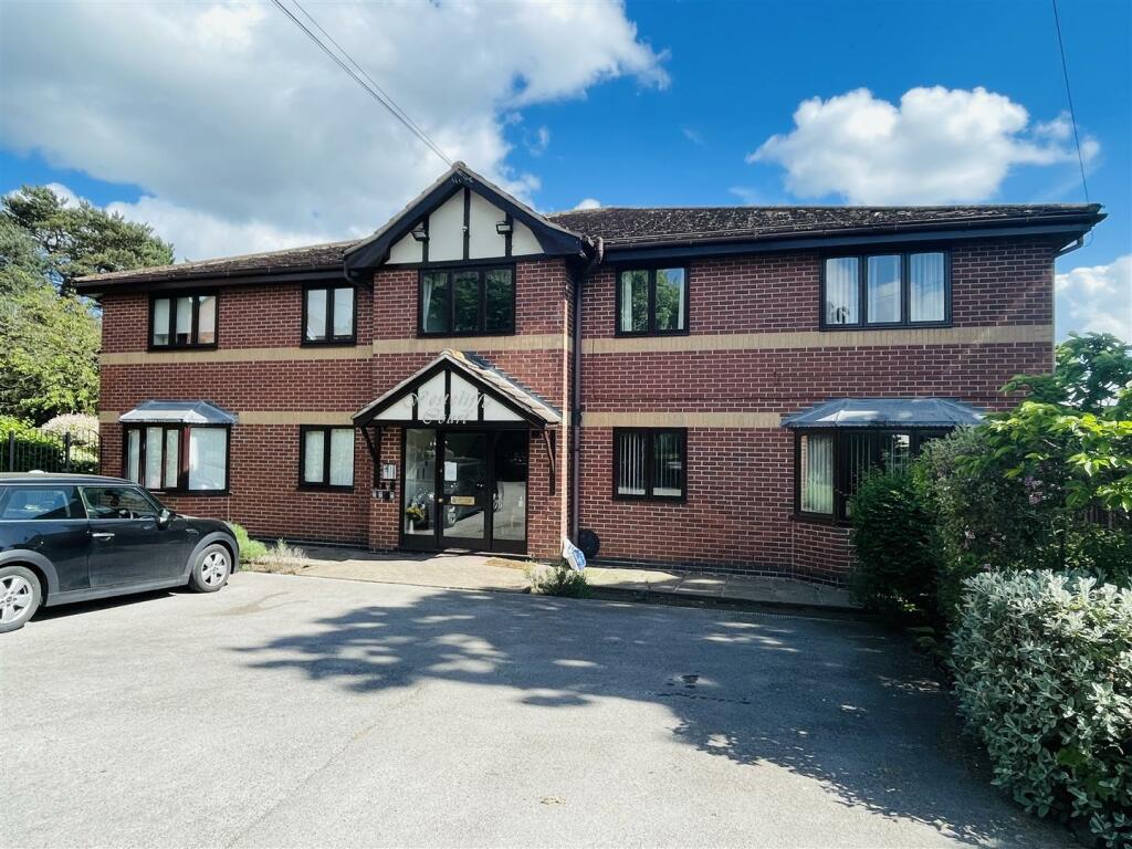 2 bedroom apartment for sale in Westcliffe Court, Shelford Road