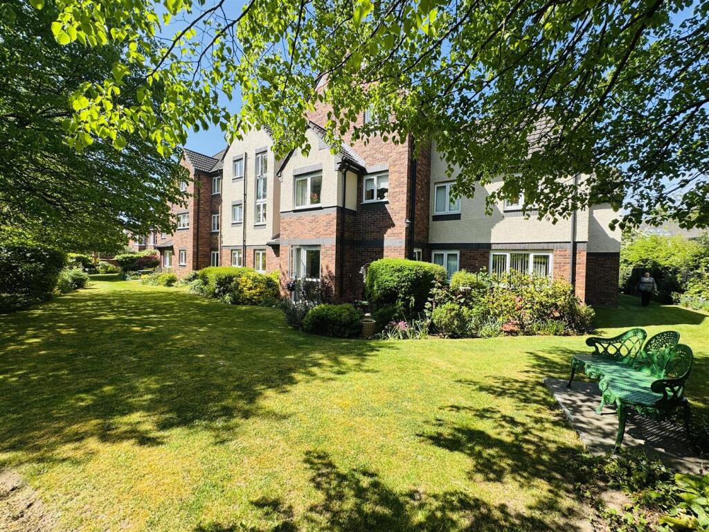 Main image of property: Brielen Court, Radcliffe-On-Trent, Nottingham