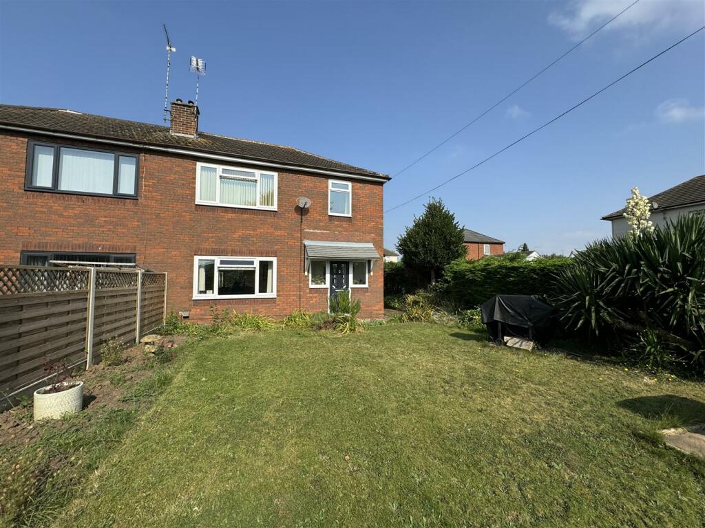 Main image of property: Newton Avenue, Radcliffe on Trent, Nottingham