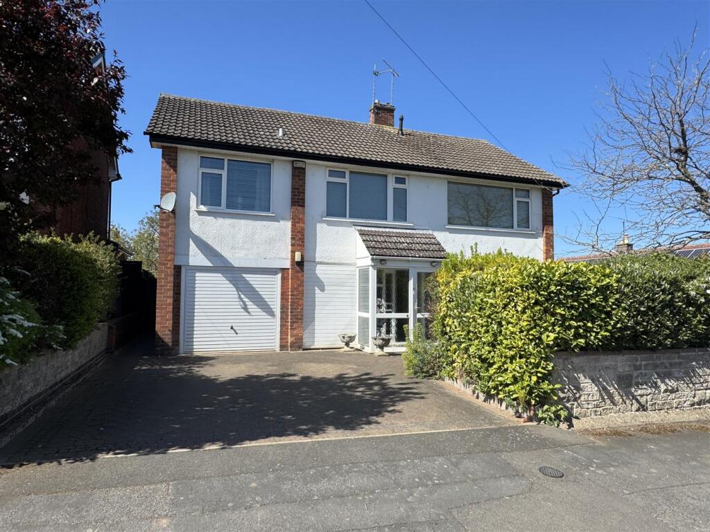 Main image of property: Northfield Avenue, Radcliffe on Trent, Nottingham