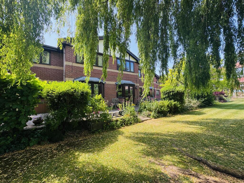 Main image of property: Shelford Road, Radcliffe-On-Trent, Nottingham
