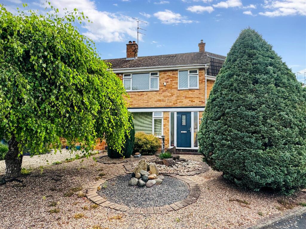 Main image of property: Orford Avenue, Radcliffe-On-Trent, Nottingham